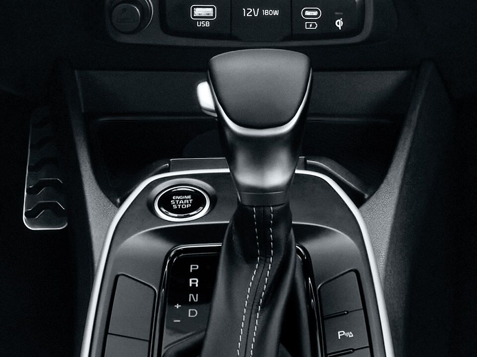 Gear shift knob